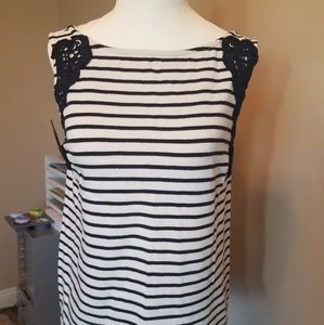 Banana Republic sleeveless tank top